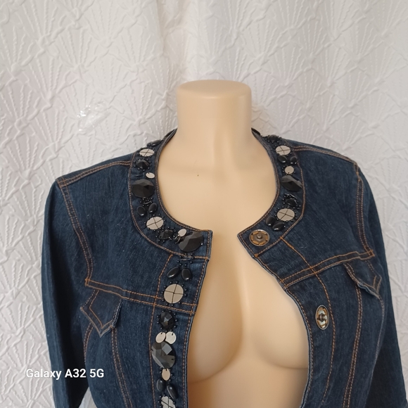Ruby Rd. Women Size 10 Dark Blue Jean Jacket with Embellishments - Picture 3 of 12